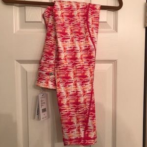 NWT Vineyard Vine Yoga Pants M